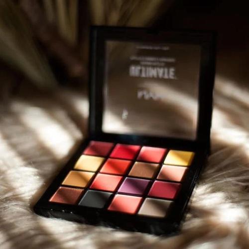 باليت ظالل عيون NYX