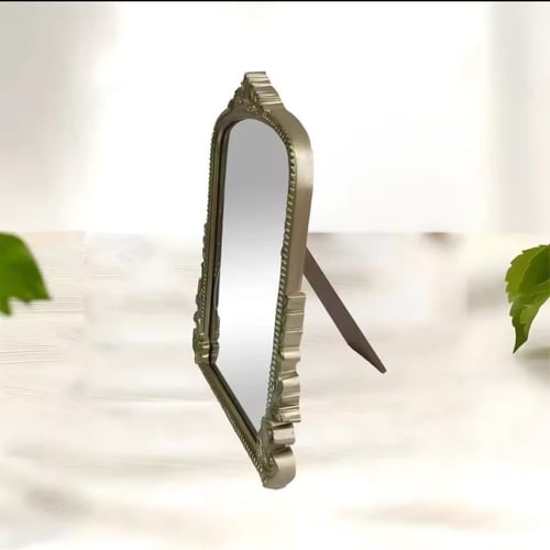 مرآة مكتب مكياج عتيقة تقليدية أنيقة على شكل قوس مر...