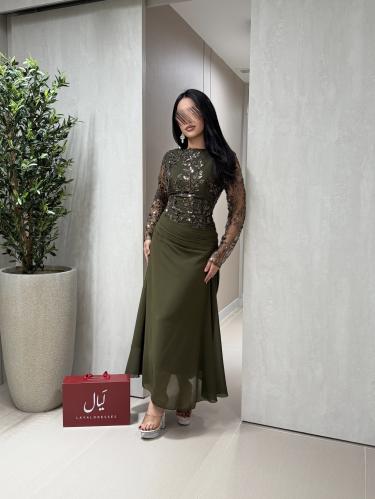 فستان مناسبات زيتوني بأكمام مطرزة - رسيل