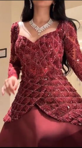 فستان سهره احمر ساتر