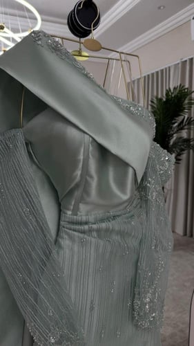 فستان ميكادو وخرز