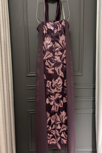 فستان لونين ليلكي واحمر جورجيت شيفون وتطريز