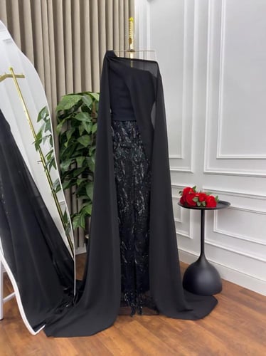 فستان أخضر شيفون