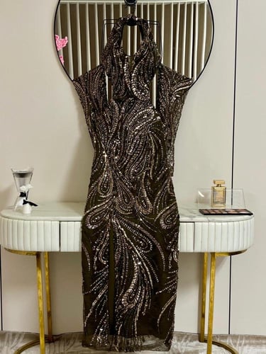 فستان الانيقة