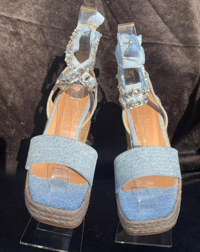 أحذية بلينغ - حذاء جينز أنيق مرصع بالكريستال B-200