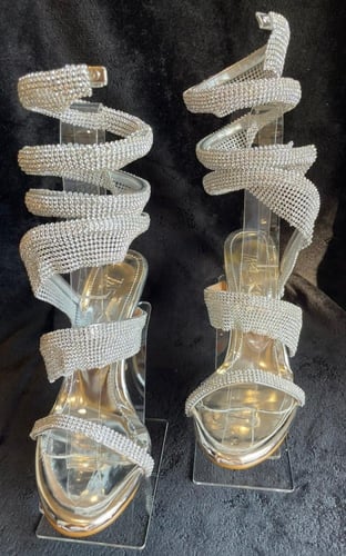 أحذية بلينغ - حذاء بحزام كريستالي SH-500