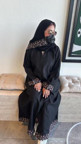 عباية نرجس