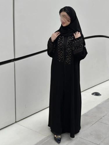 عباية لجين