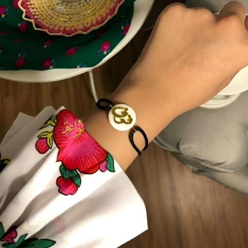 اسوارة انيقة بتصميم يدوي فاخر