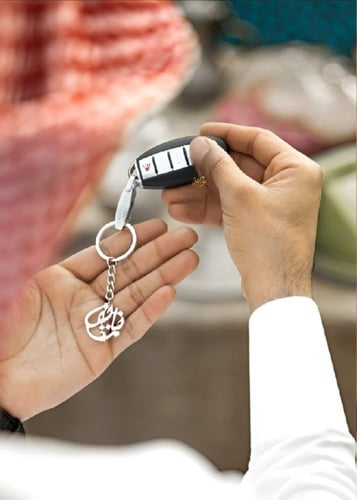 ميداليه بالاسم - تُصمم على الطلب