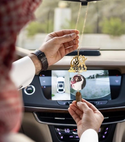 تعليقة سيارة بالصورة والاسم عود فاخرة والدعاء