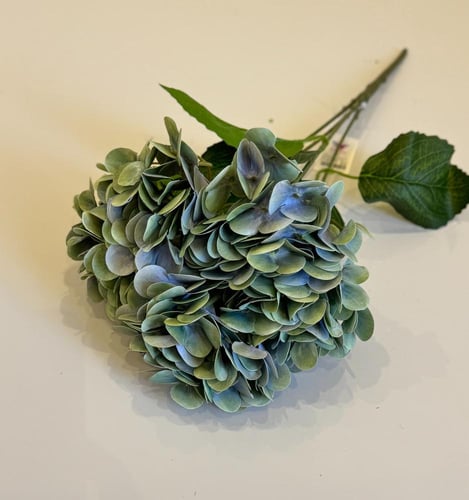 ربطة ورد ( 66 ) هيدرنجا ملمس طبيعي