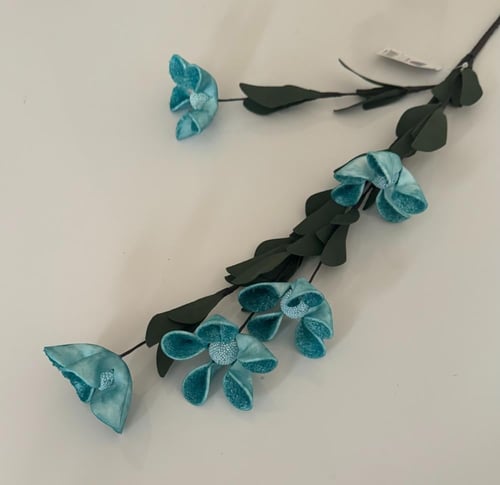 غصن ورد ( 53 )