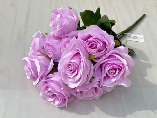 ربطة ورد رقم ( 23 )