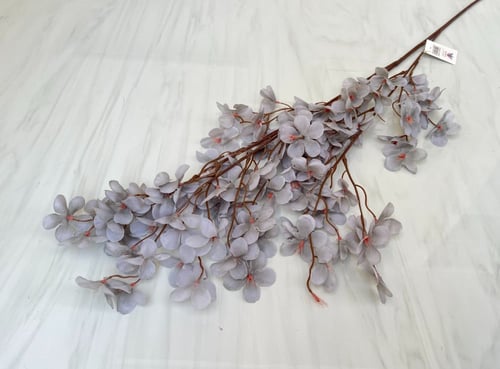 غصن ورد رقم ( 57 )