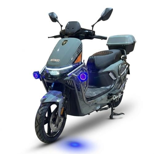 سكوتر دراجة كهربائية NB1115 بمحرك 5000 واط بإنارات ليزر وبطارية ليثيوم 72 فولت 50 أمبير ونظام NFC
