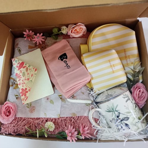 بوكس هدية شتوية أنيقة