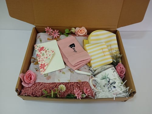 بوكس هدية شتوية أنيقة