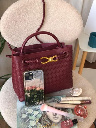 بوتيقا- bottega veneta Andiamo