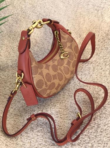 شنطة كوتش درجة أولى