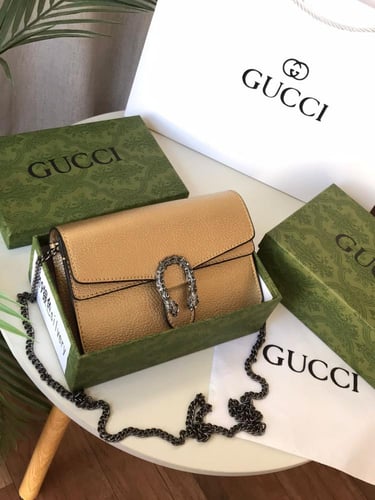 شنطة قوتشي درجة أولى