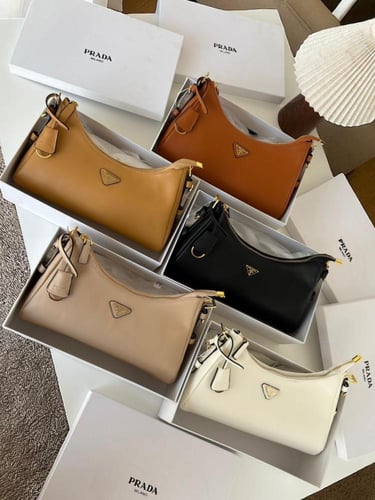 شنطة درجة أولى مستوحاه من برادا