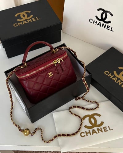 شنطة شانيل درجة أولى