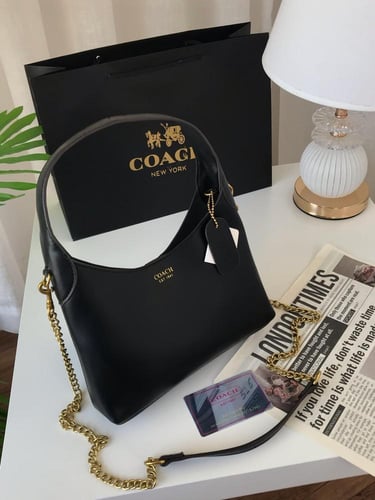 شنطة كوتش درجة أولى