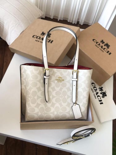 شنطة كوتش درجة أولى