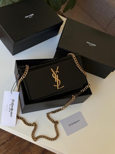 شنطة سان لوران