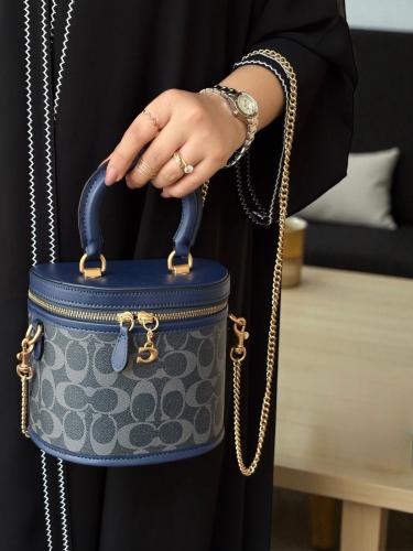 شنطة كوتش درجة أولى