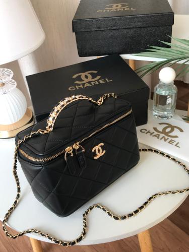 شنطة شانيل درجة أولى