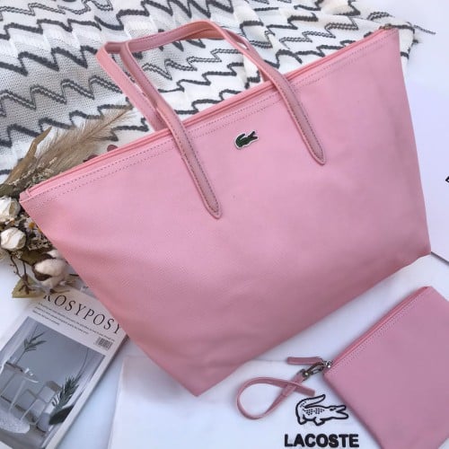 شنطة لاكوست درجة أولى