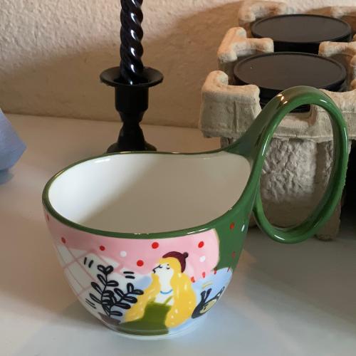 An oily cup