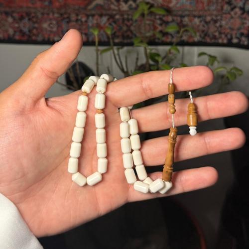 مسباح عظم جمل مع خشب كوك