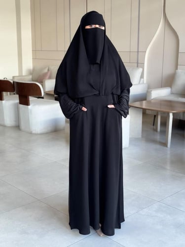 عبايه فريده