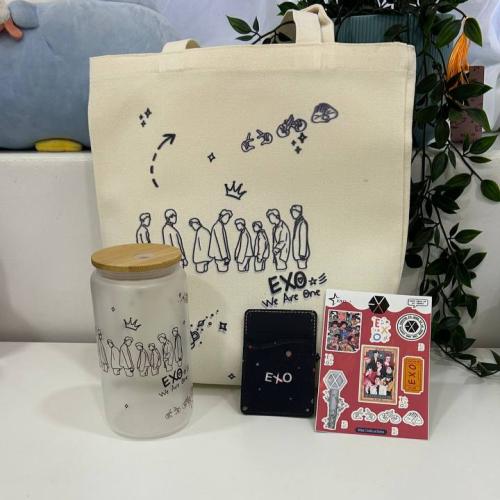 EXO collection | Ice cup + strawberry jam + phone...