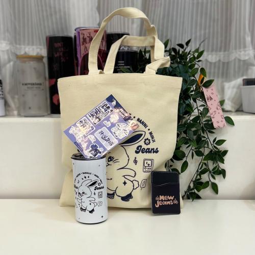 NewJeans set | 350ml cup + berry pouch + phone wal...