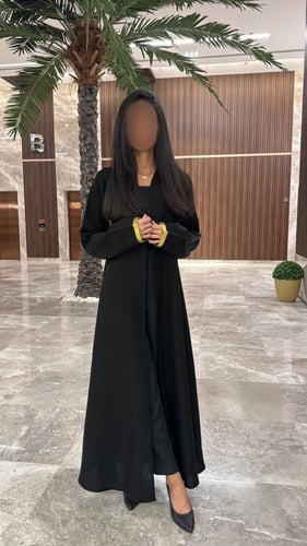 عباية كلفة ذهبي