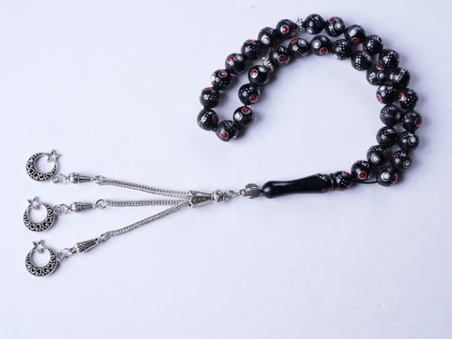 سبحة من خشب الكوك مقاس 10 ملي 33 خرزة مطعمة بالمعد...