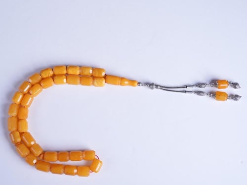 سبحة من الكهرمان طبيعي 1989-13-15-33