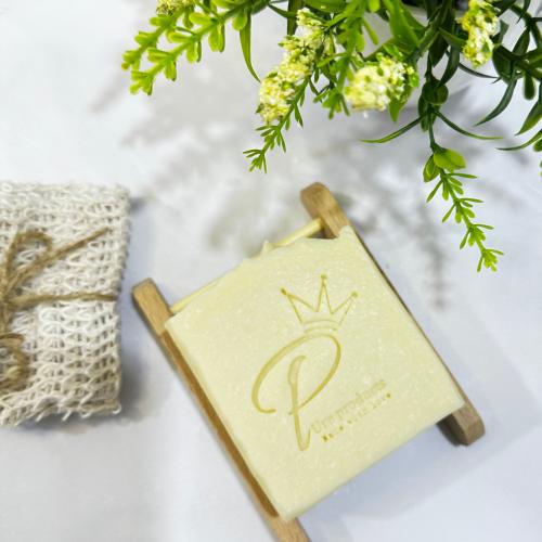 صابون حليب الإبل الطبيعي