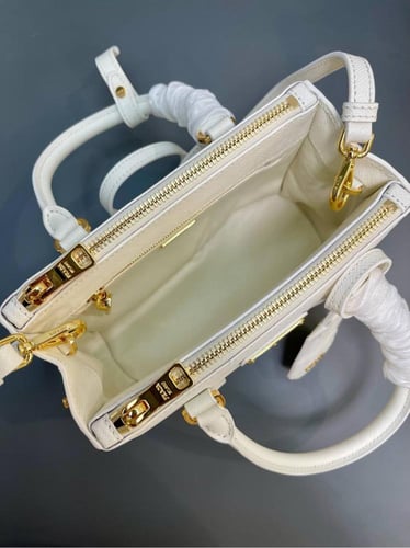 حقيبة برادا غاليريا الصغيرة -مقاس 20