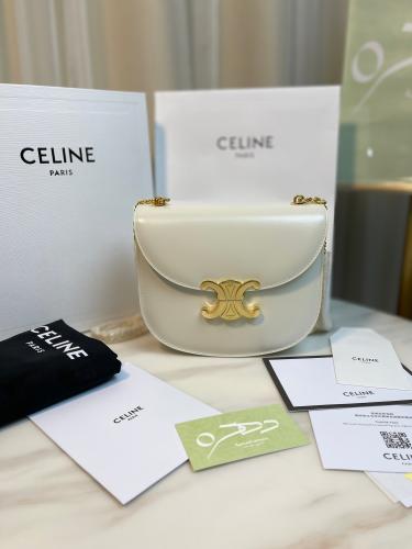 حقيبة سيلين كلير من الجلد اللامع