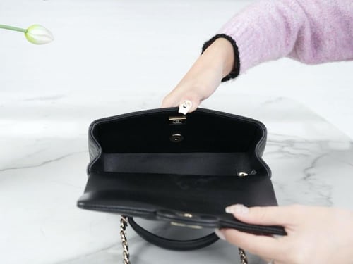 حقيبة شانيل Mini Top Handle Flap