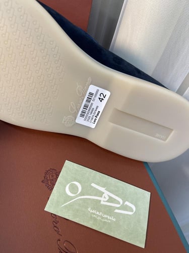 فلات لوروبيانا الصيفي كاجوال - كحلي