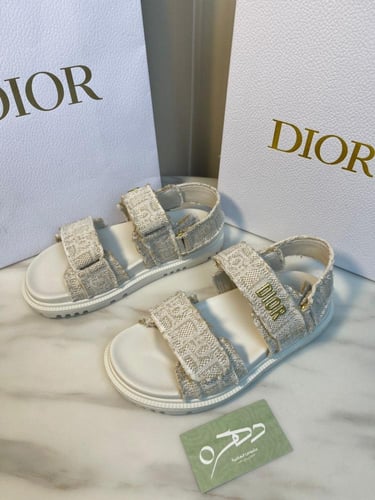 صندل ديوركت من ديور