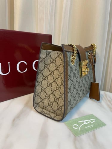 حقيبة من غوتشي بقفل Padlock – بيج وبني