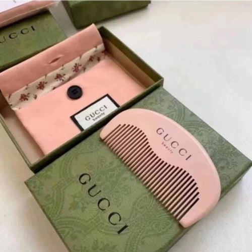 مشط شعر غوتشي الوردي