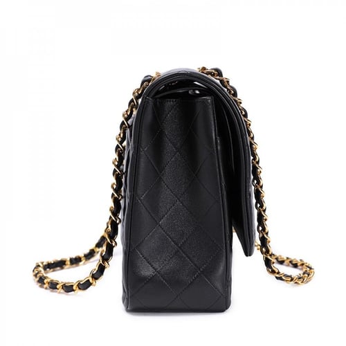 شنطة شانيل كلاسيك لامبسكن 33 سم - أسود وذهبي